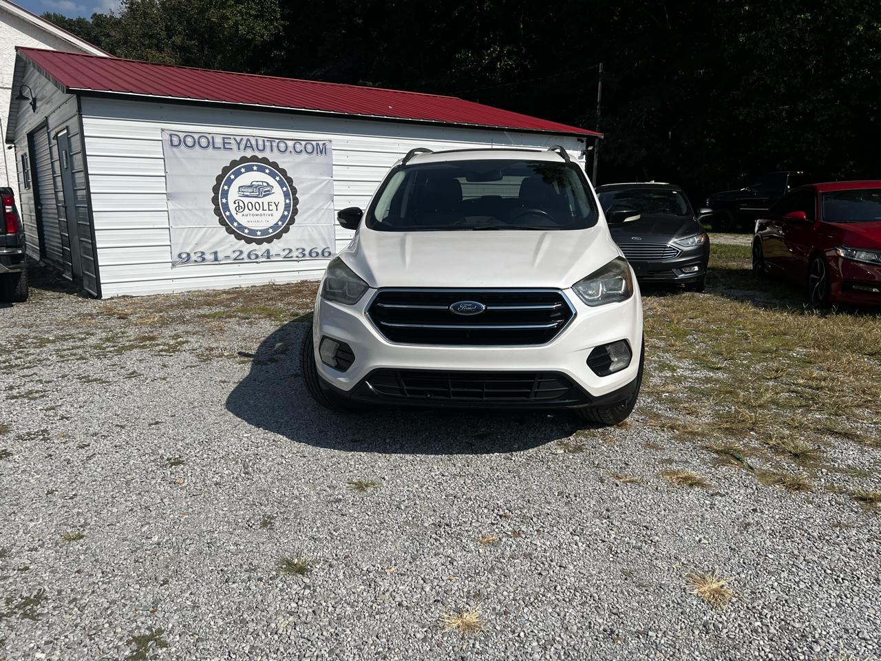 Ford Escape Titanium FWD 2017