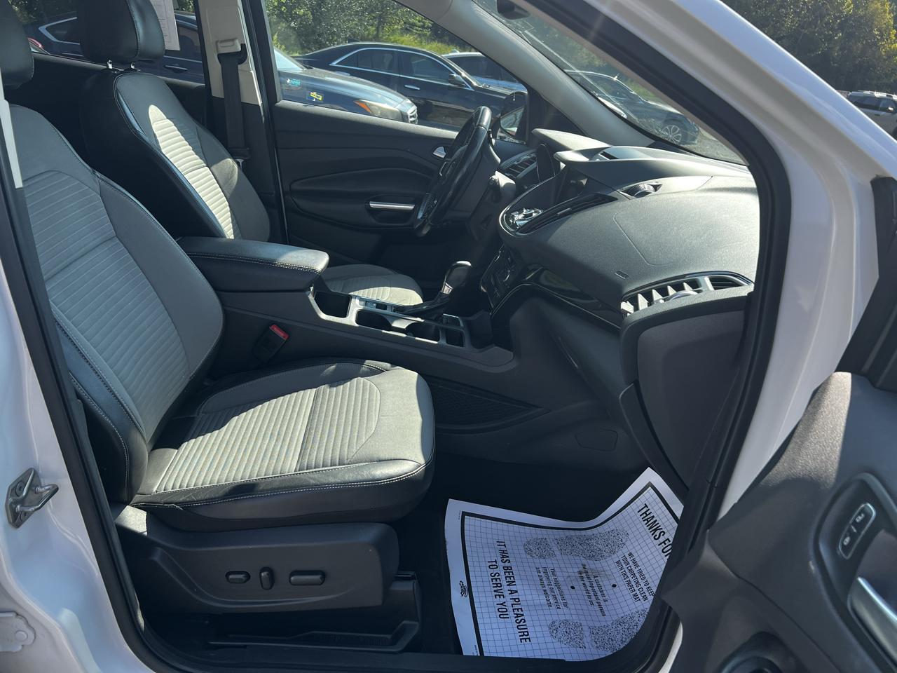 Ford Escape Titanium FWD 2017