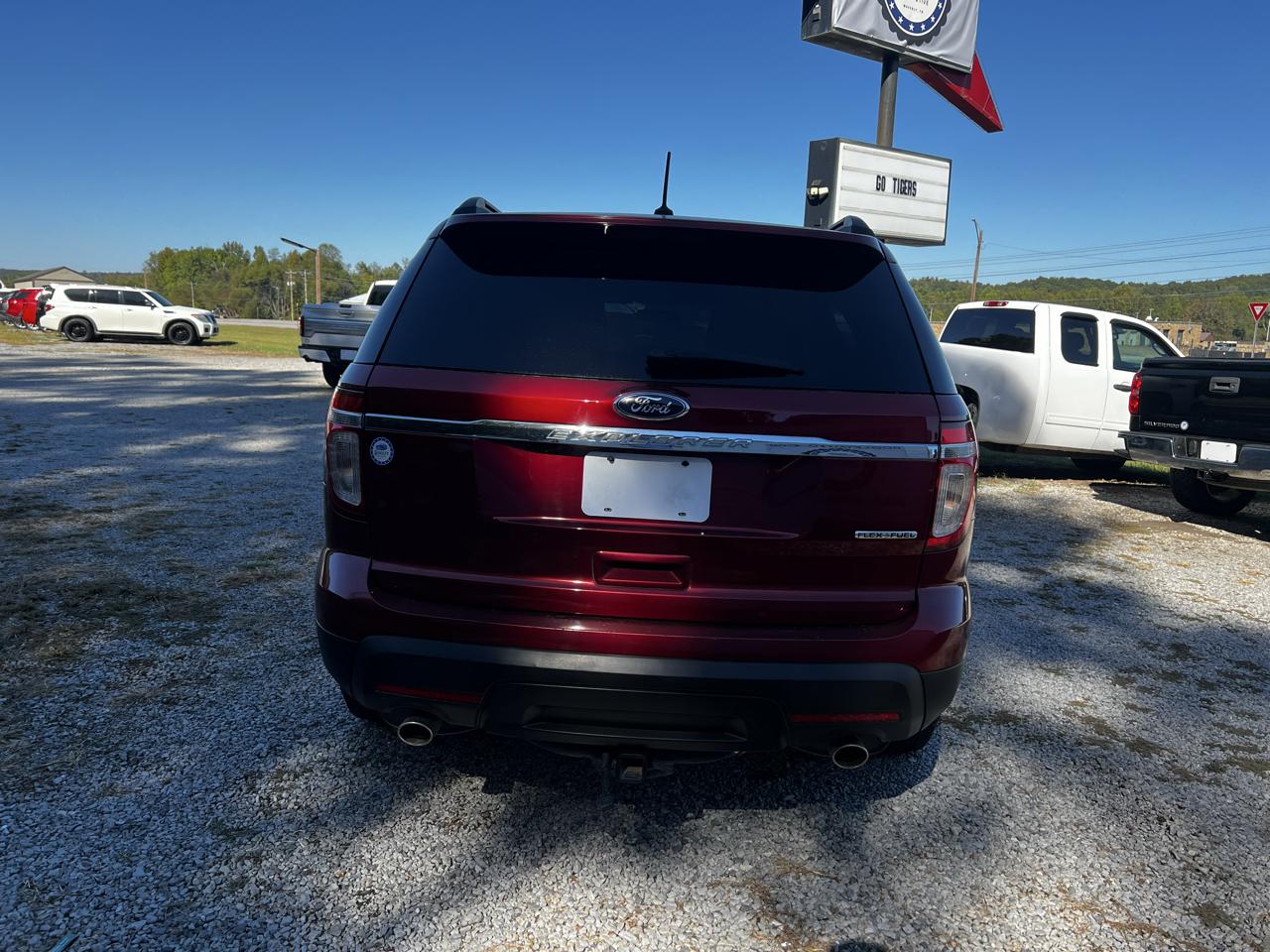 Ford Explorer Base FWD 2013