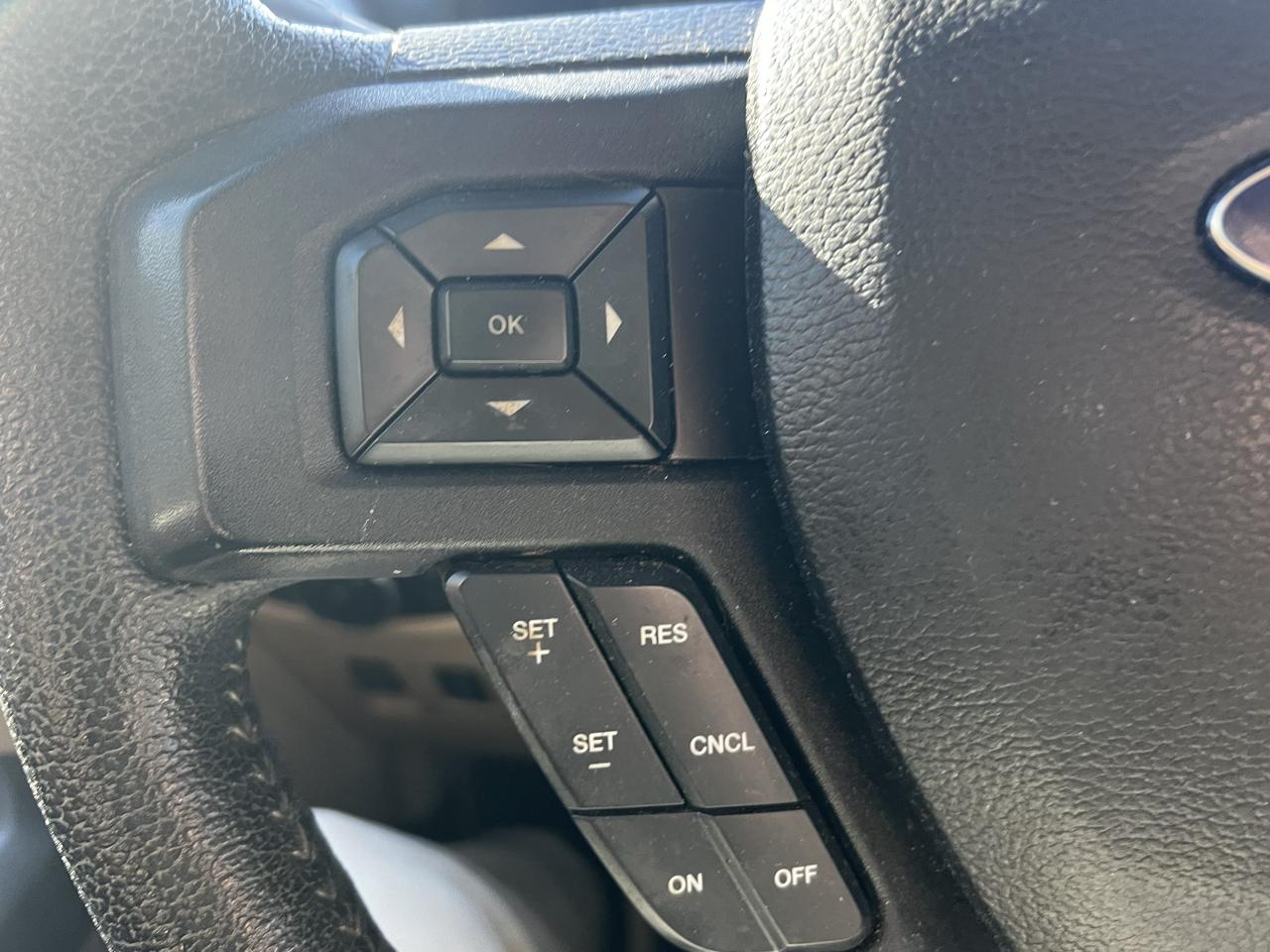 Ford F-150 XLT SuperCrew 6.5-ft. Bed 4WD 2015