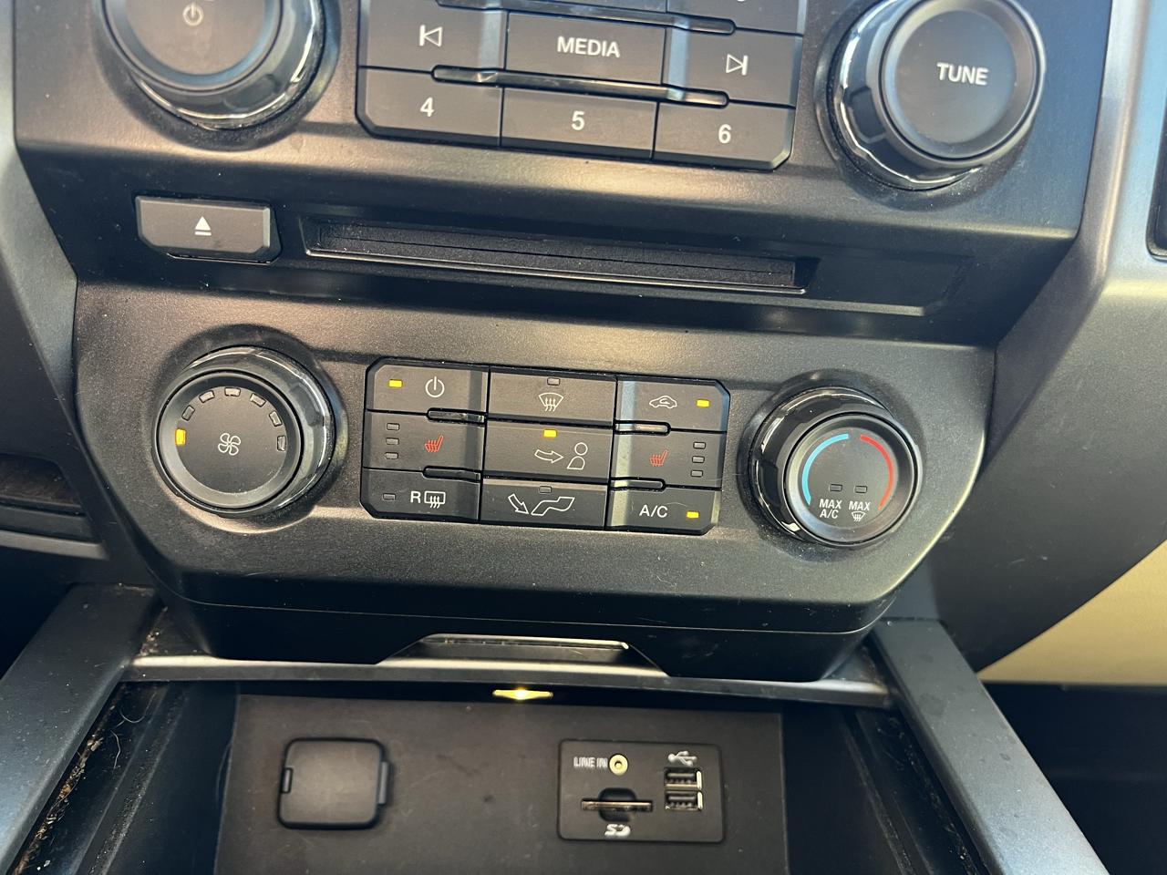 Ford F-150 XLT SuperCrew 6.5-ft. Bed 4WD 2015