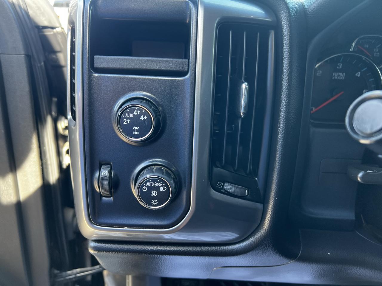 Chevrolet Silverado 1500 LT Crew Cab 4WD 2015