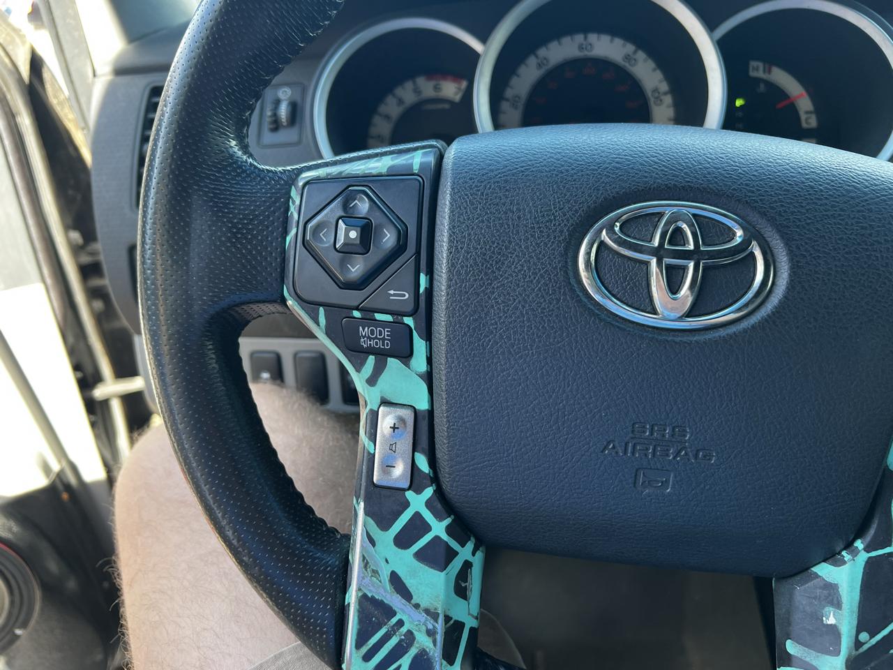 Toyota Tacoma Double Cab V6 4WD 2015