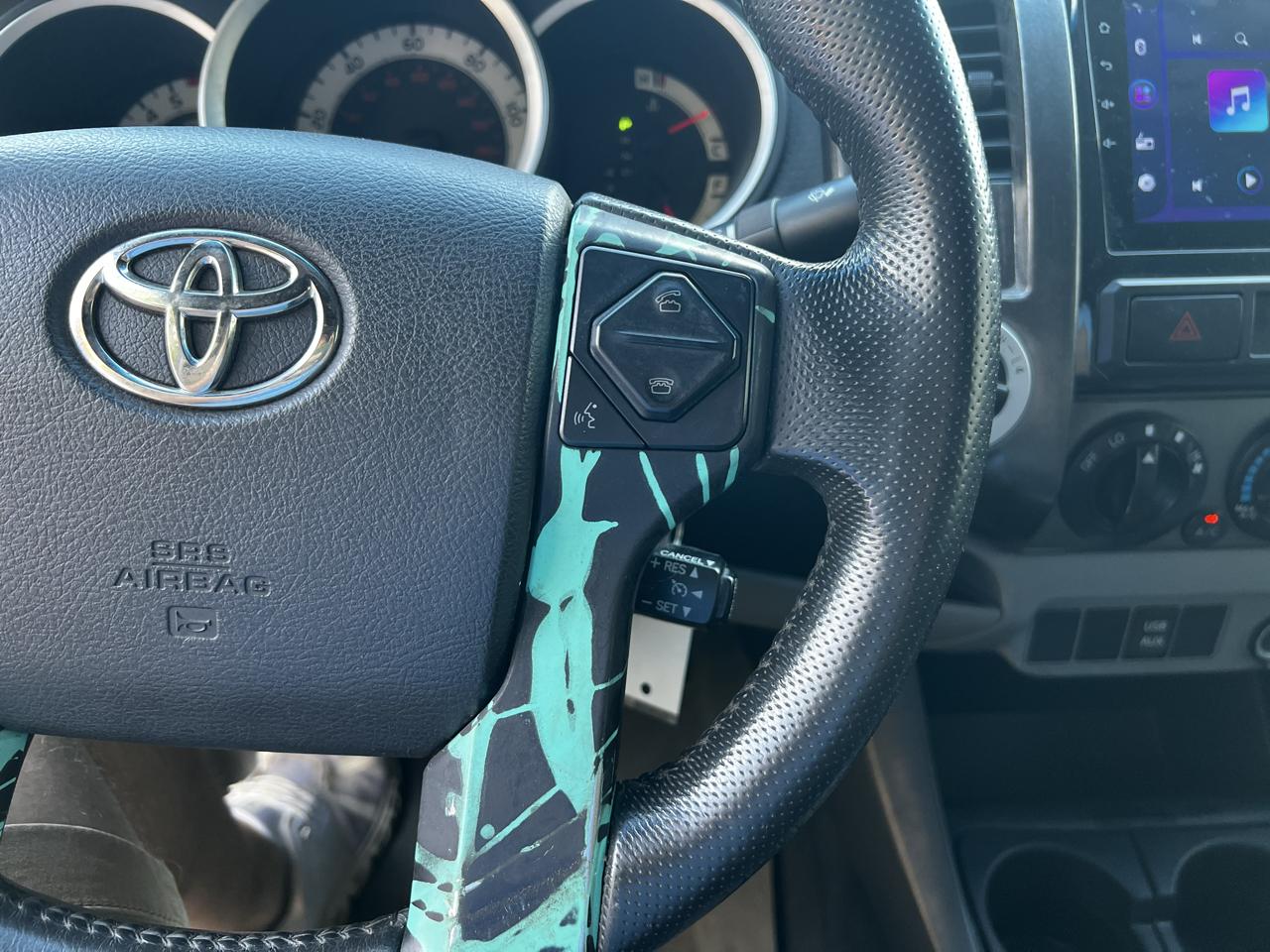 Toyota Tacoma Double Cab V6 4WD 2015
