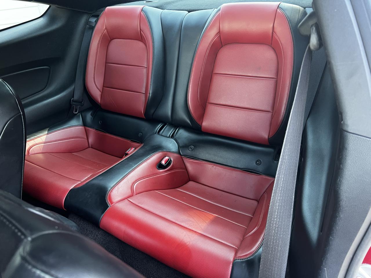Ford Mustang GT Premium Coupe 2015
