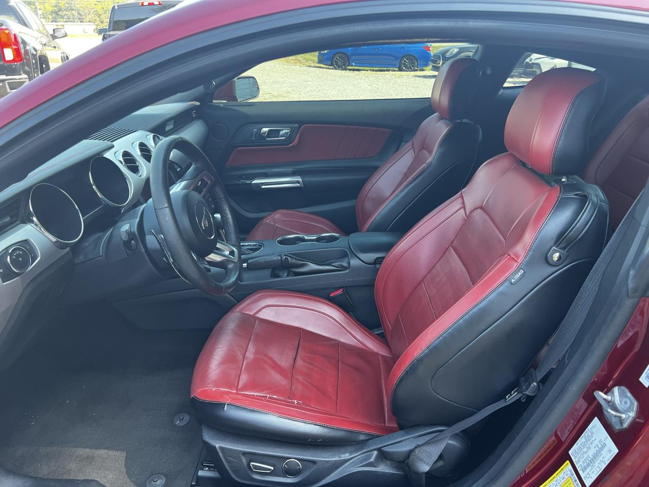 Ford Mustang GT Premium Coupe 2015