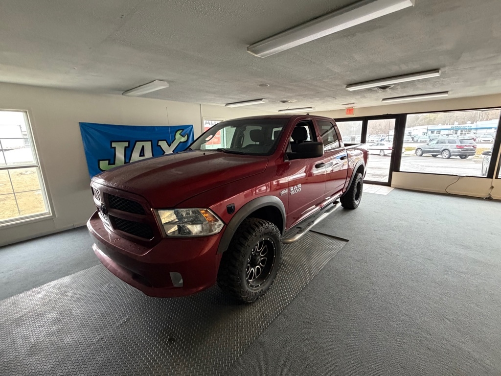 2013 RAM 1500 Tradesman Crew Cab SWB 4WD