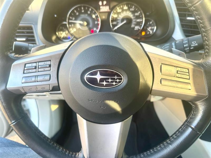 Subaru Outback  2010