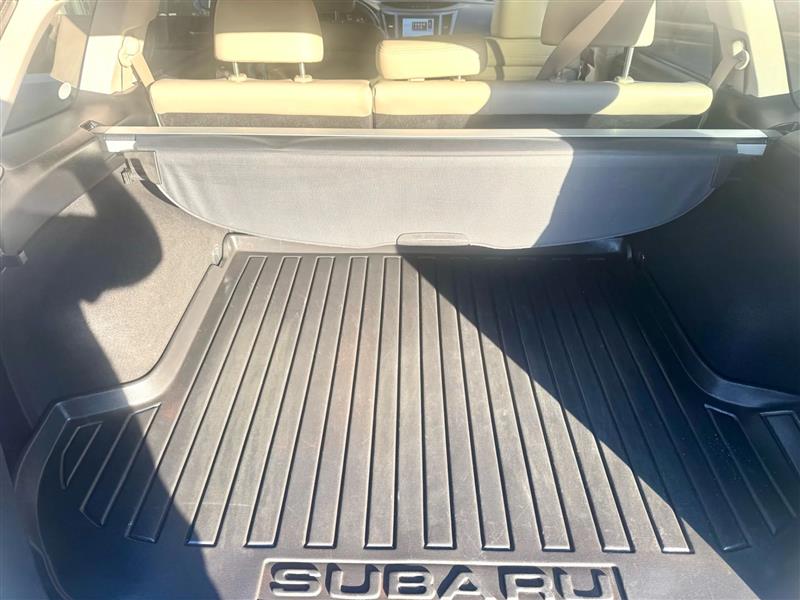 Subaru Outback  2010