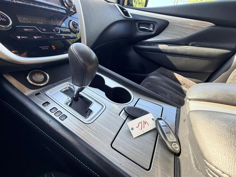 2015 Nissan Murano S - Photo 11
