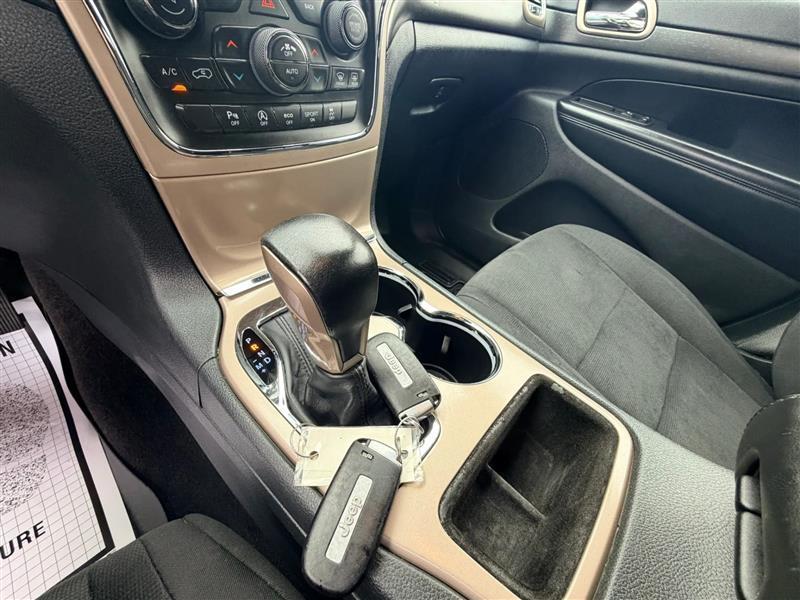 2016 Jeep Grand Cherokee Laredo E - Photo 14
