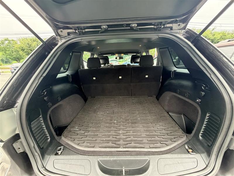 2016 Jeep Grand Cherokee Laredo E - Photo 19