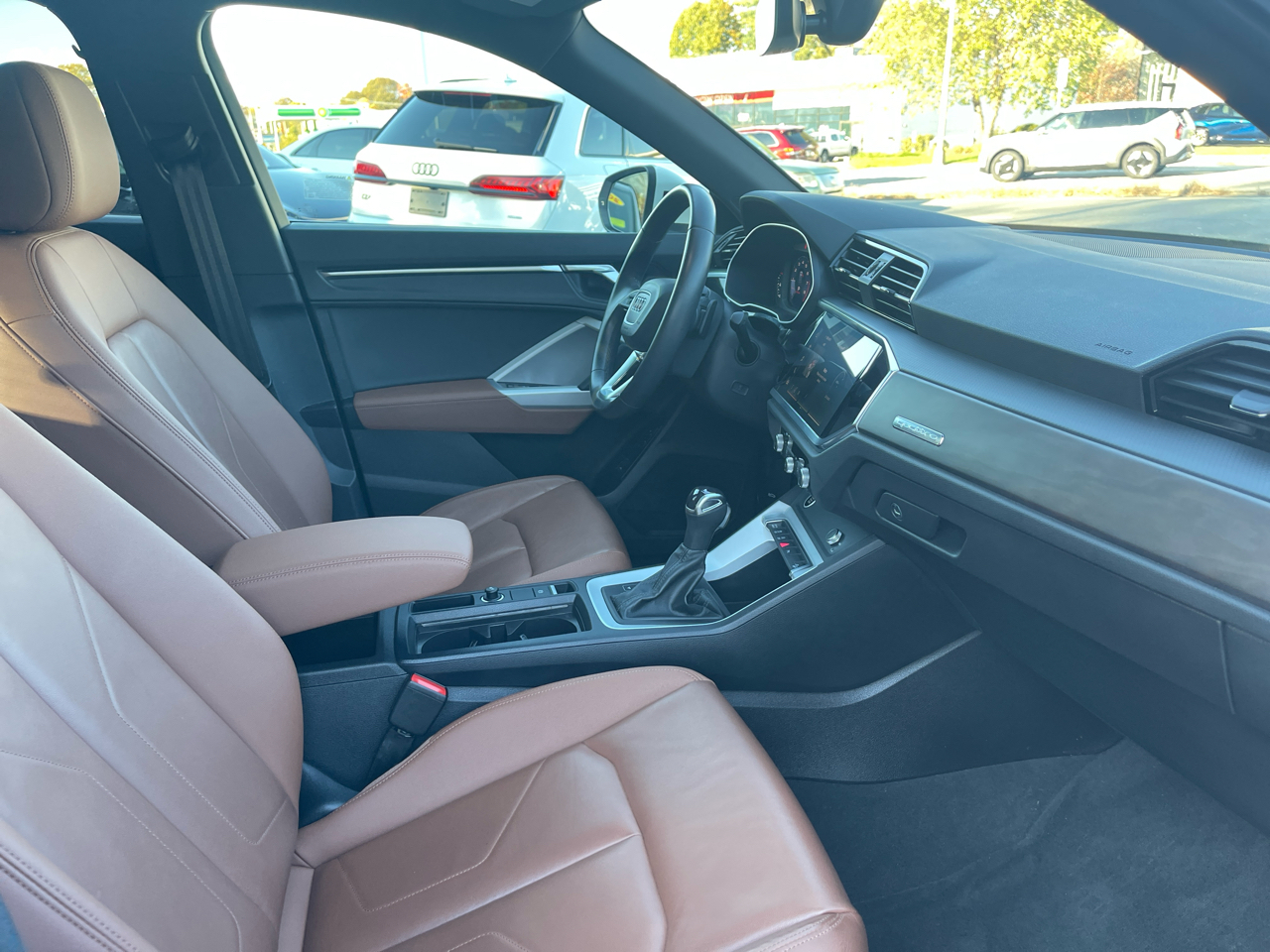 Audi Q3 S line Premium 45 TFSI quattro 2023