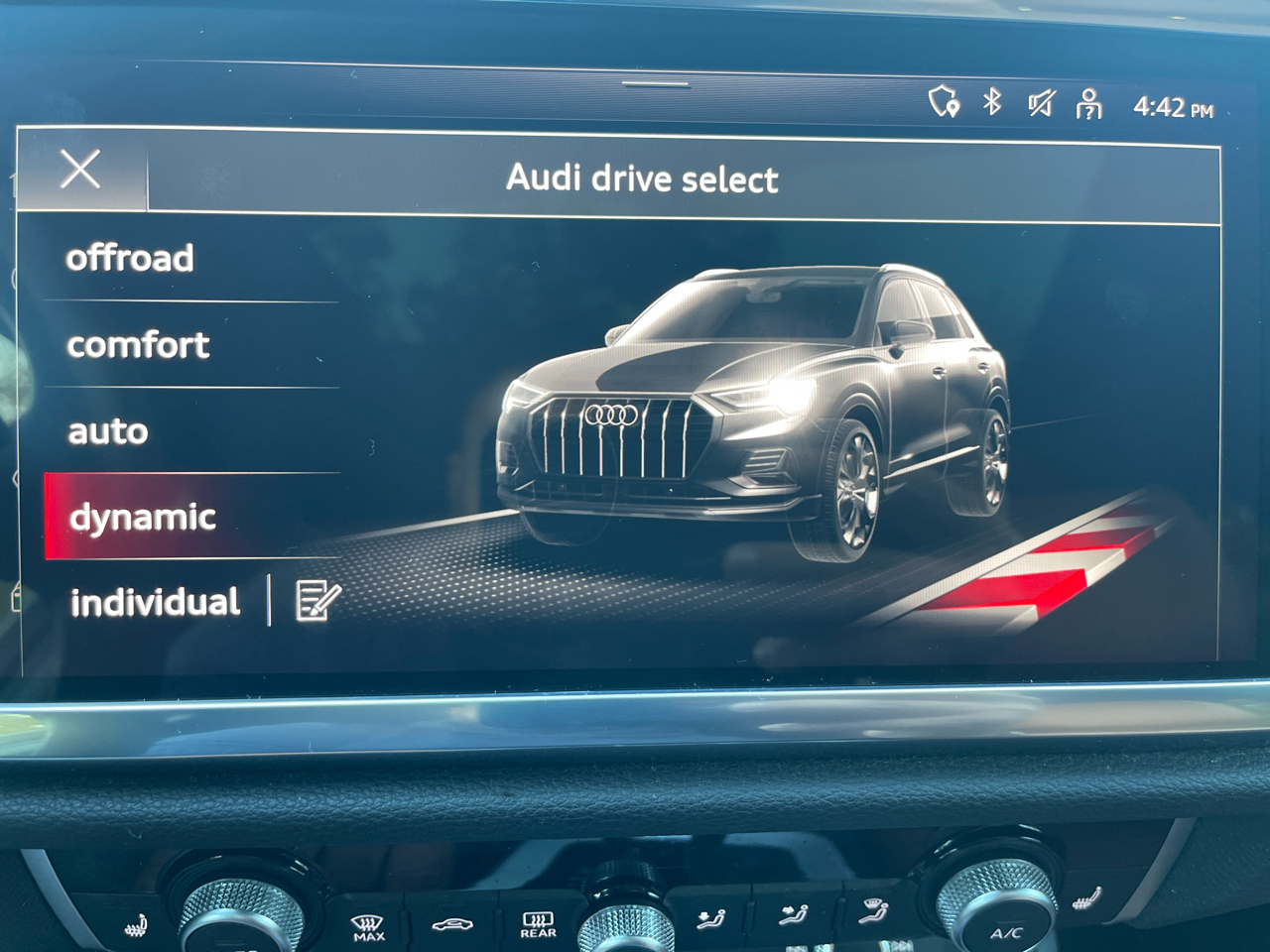 Audi Q3 S line Premium 45 TFSI quattro 2023