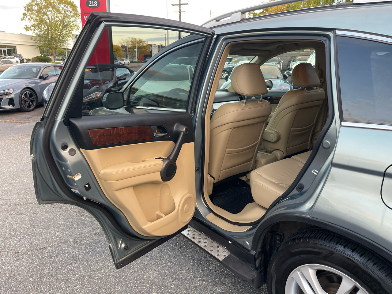Honda CR-V EX-L 4WD 5-Speed AT 2011