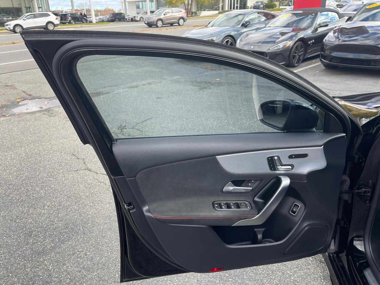 Mercedes-Benz A-Class A 220 2022