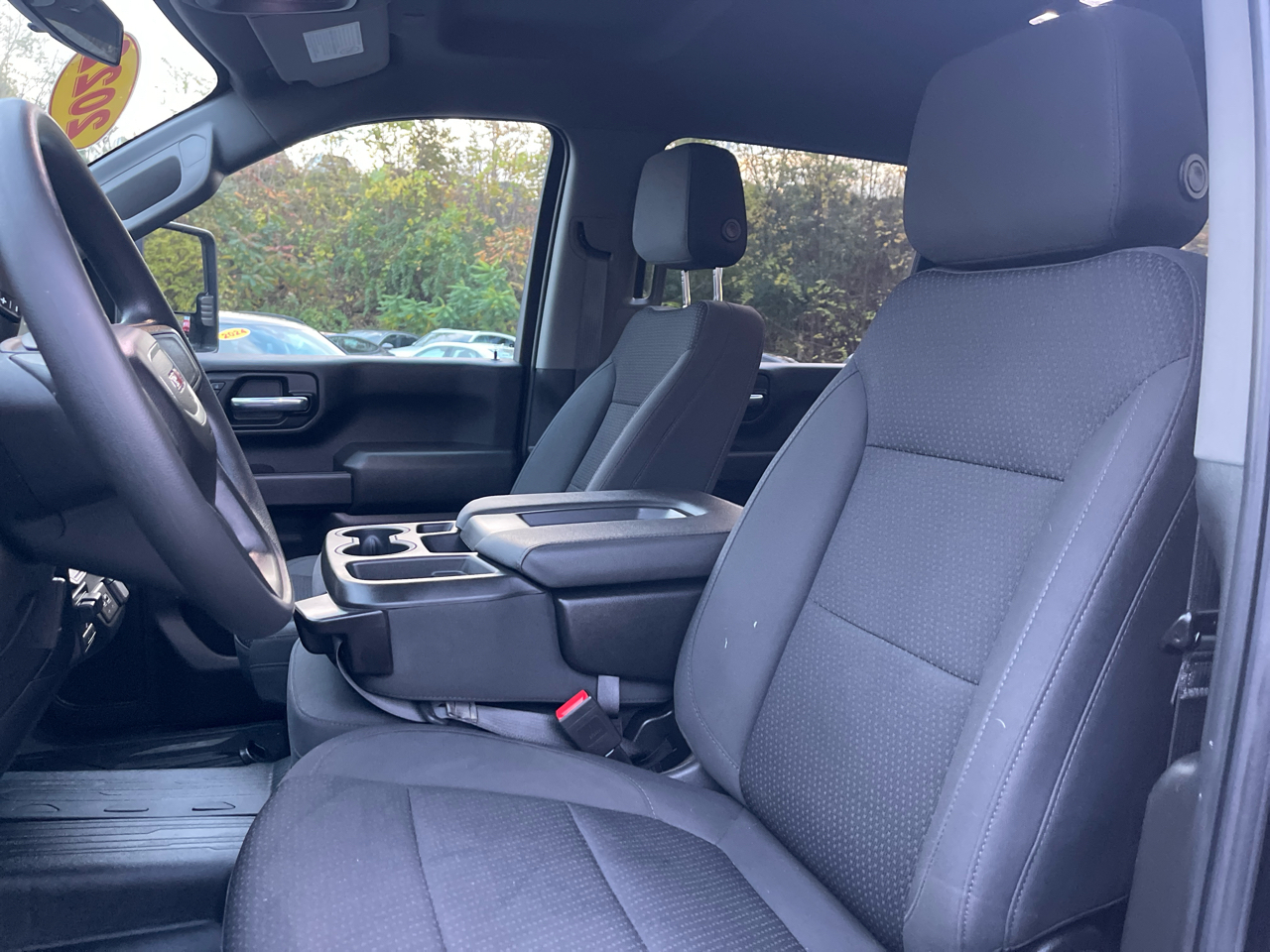 GMC Sierra 3500HD Pro Crew Cab 4WD SB 2022