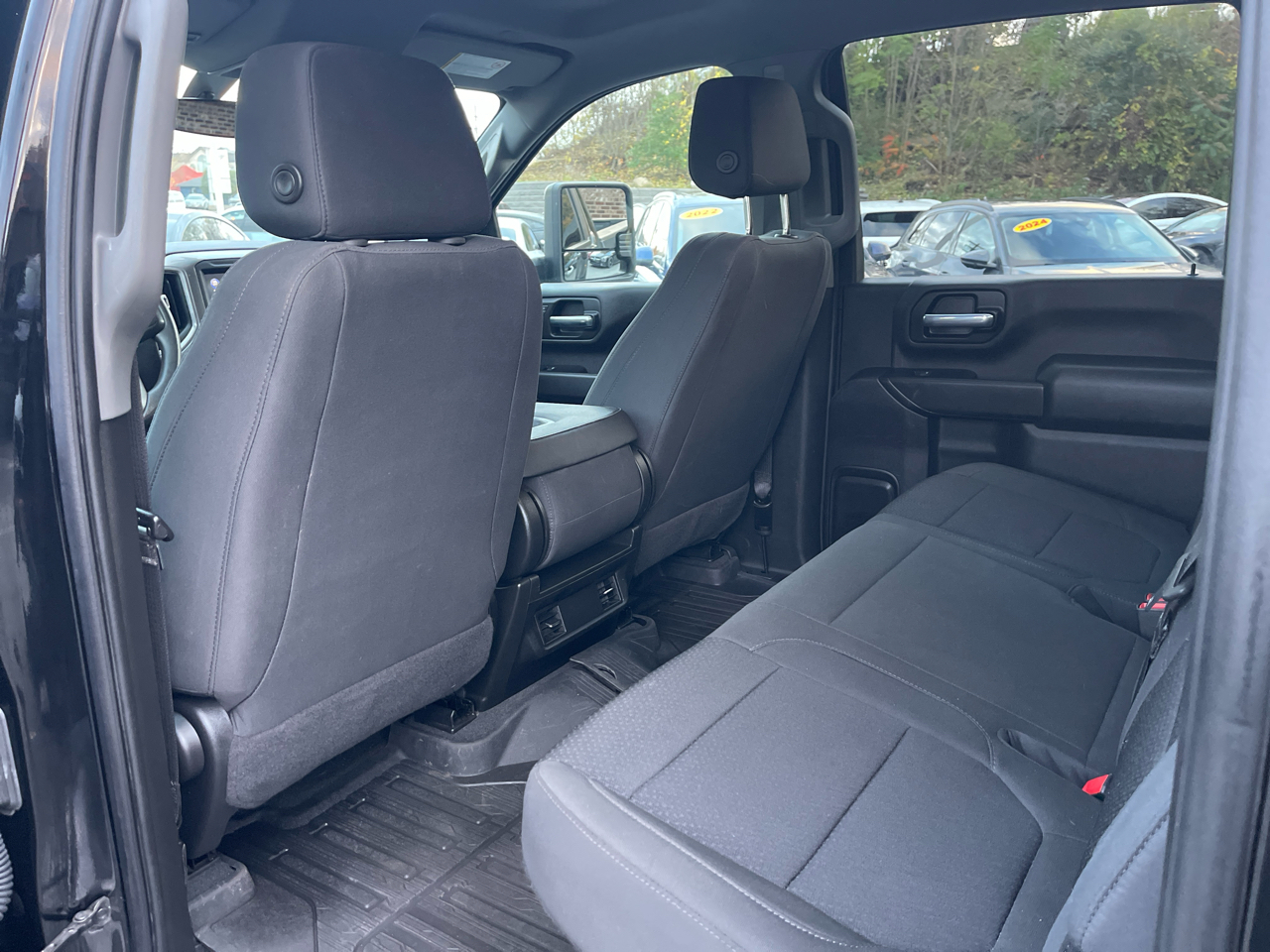 GMC Sierra 3500HD Pro Crew Cab 4WD SB 2022