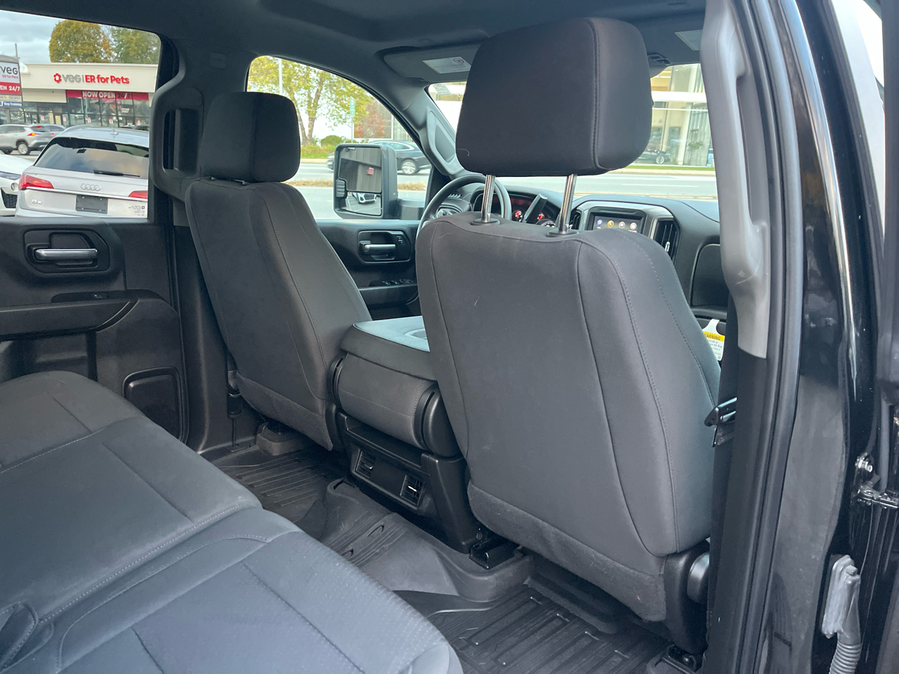 GMC Sierra 3500HD Pro Crew Cab 4WD SB 2022