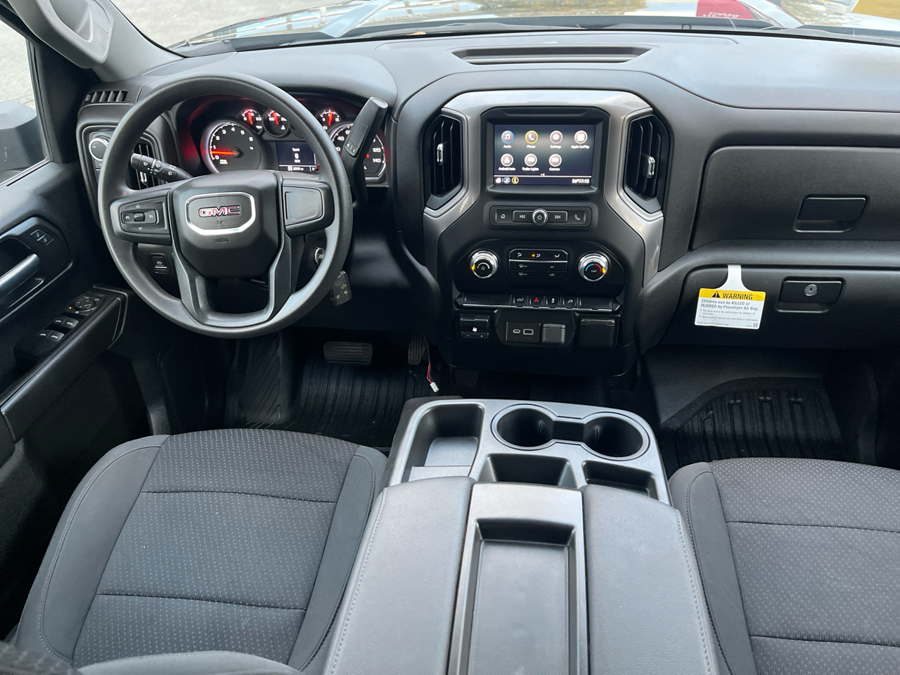 GMC Sierra 3500HD Pro Crew Cab 4WD SB 2022