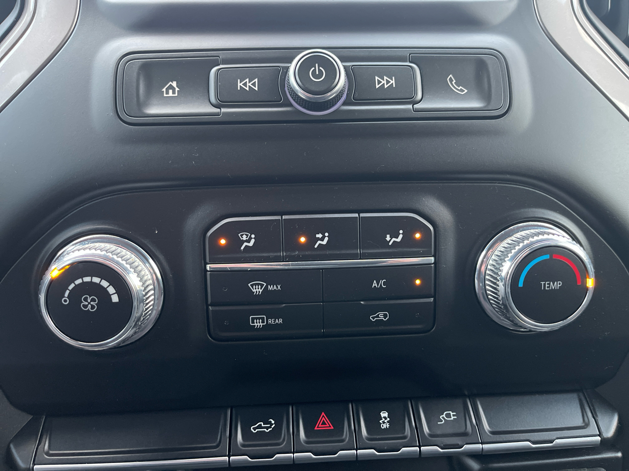 GMC Sierra 3500HD Pro Crew Cab 4WD SB 2022