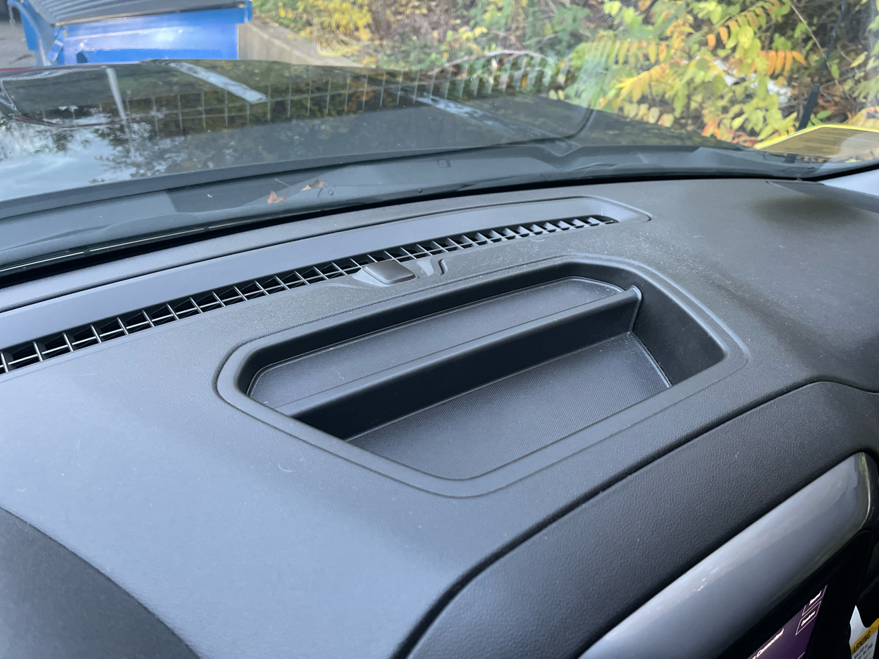 GMC Sierra 3500HD Pro Crew Cab 4WD SB 2022