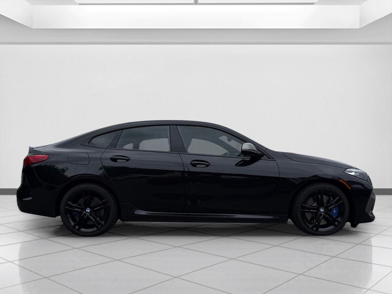 2021 BMW 2 Series M235i - Photo 6