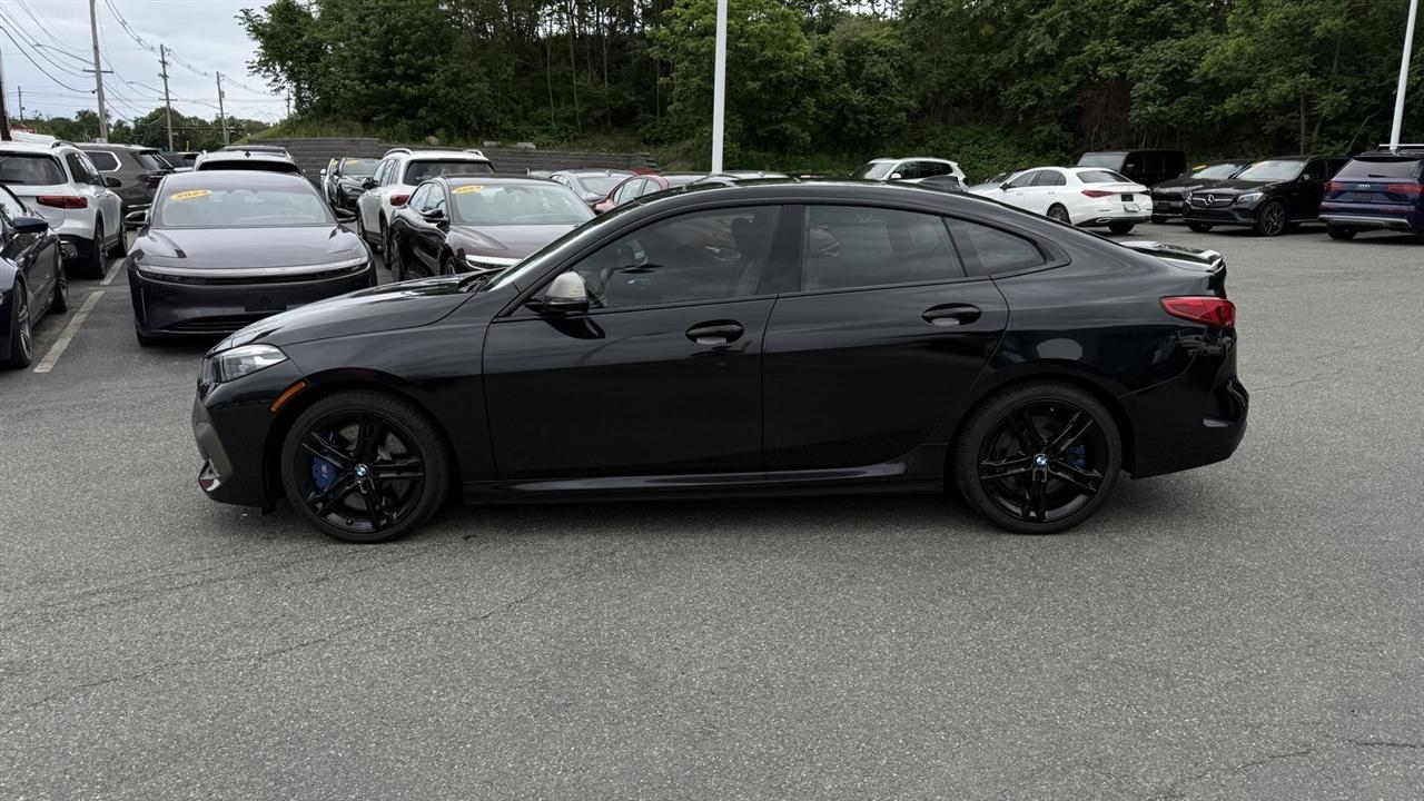 2021 BMW 2 Series M235i - Photo 11