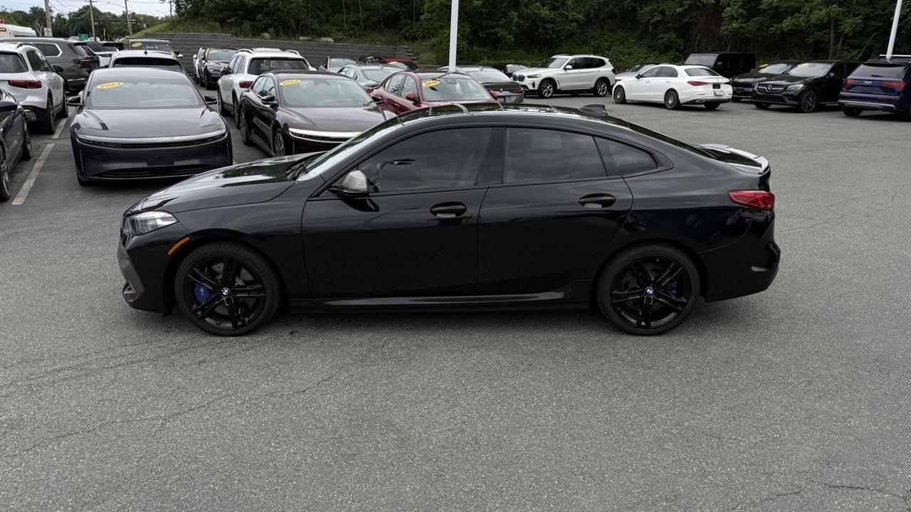 2021 BMW 2 Series M235i - Photo 12