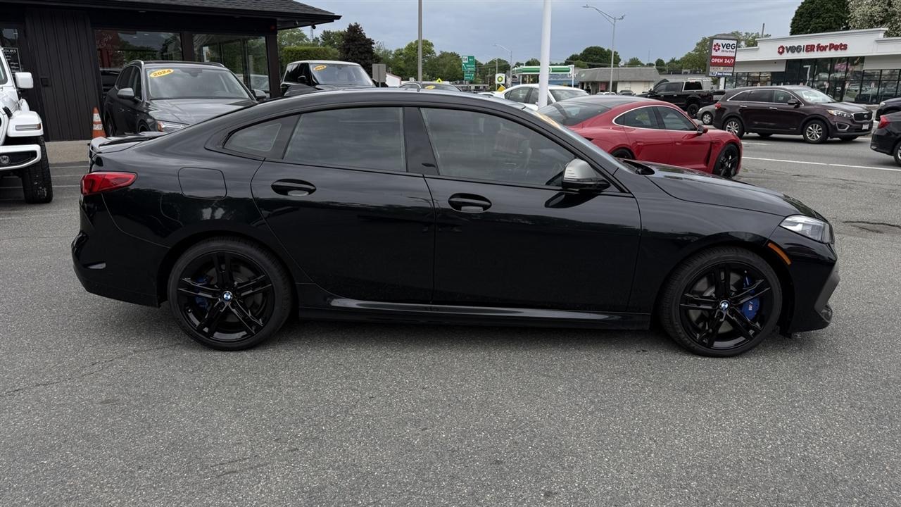 2021 BMW 2 Series M235i - Photo 19