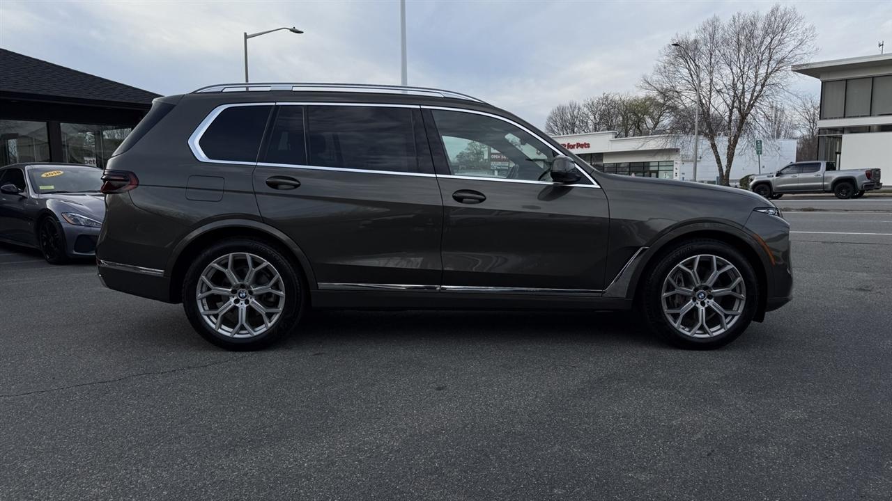 2024 BMW X7 40i - Photo 16