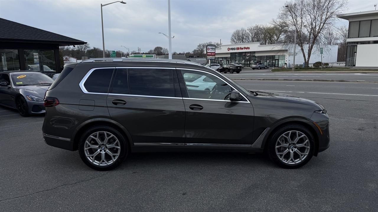 2024 BMW X7 40i - Photo 18