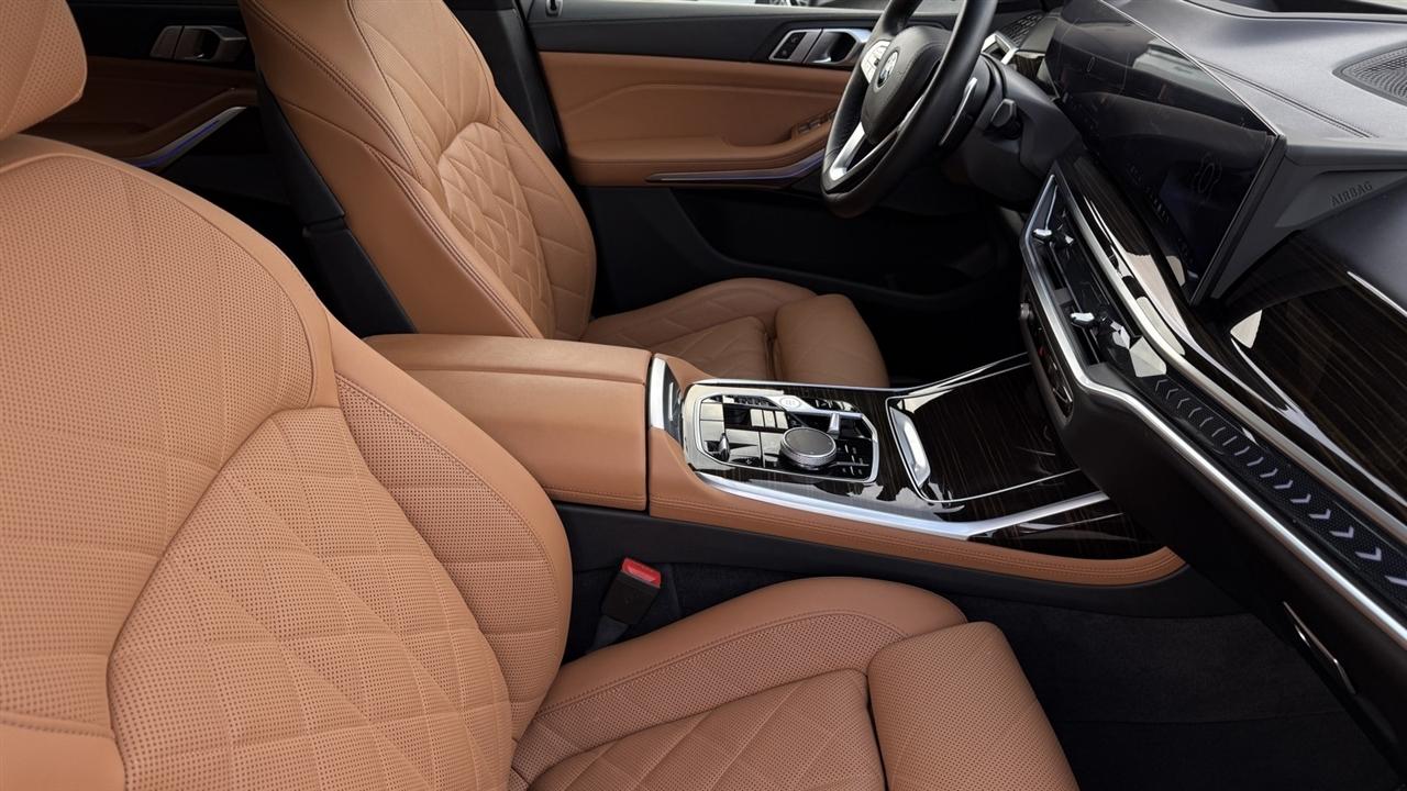 2024 BMW X7 40i - Photo 26