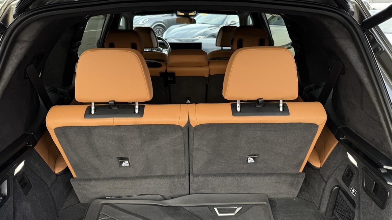 2024 BMW X7 40i - Photo 40