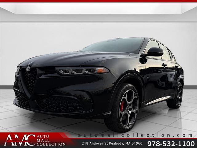 Black 2024 Alfa Romeo Tonale Veloce AWD SUV / Crossover All-Wheel Drive