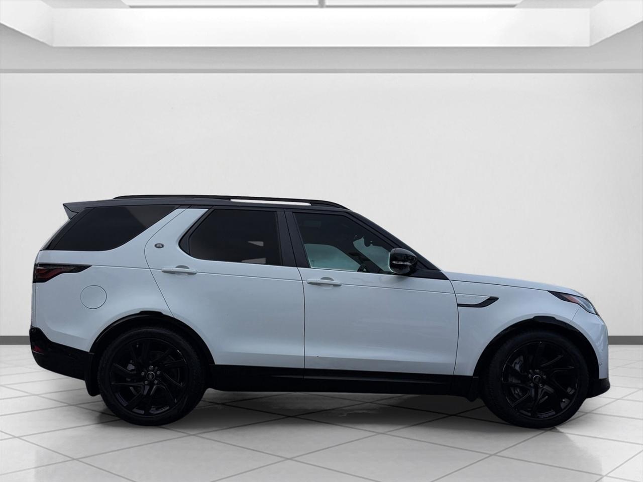 Land Rover Discovery photo 6