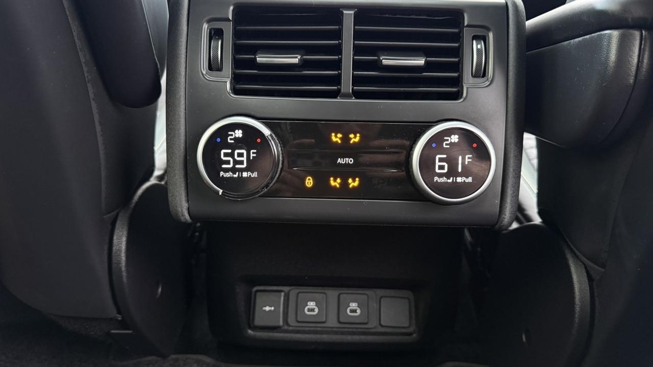 Land Rover Discovery photo 48