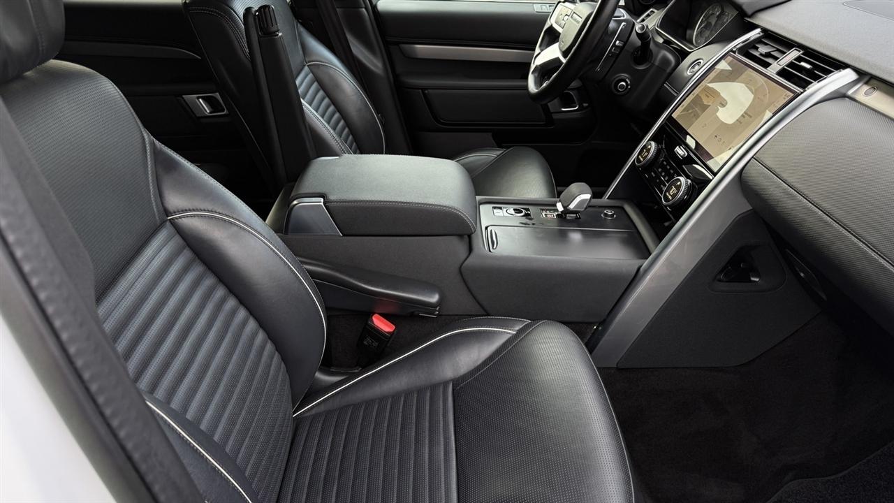 Land Rover Discovery photo 54
