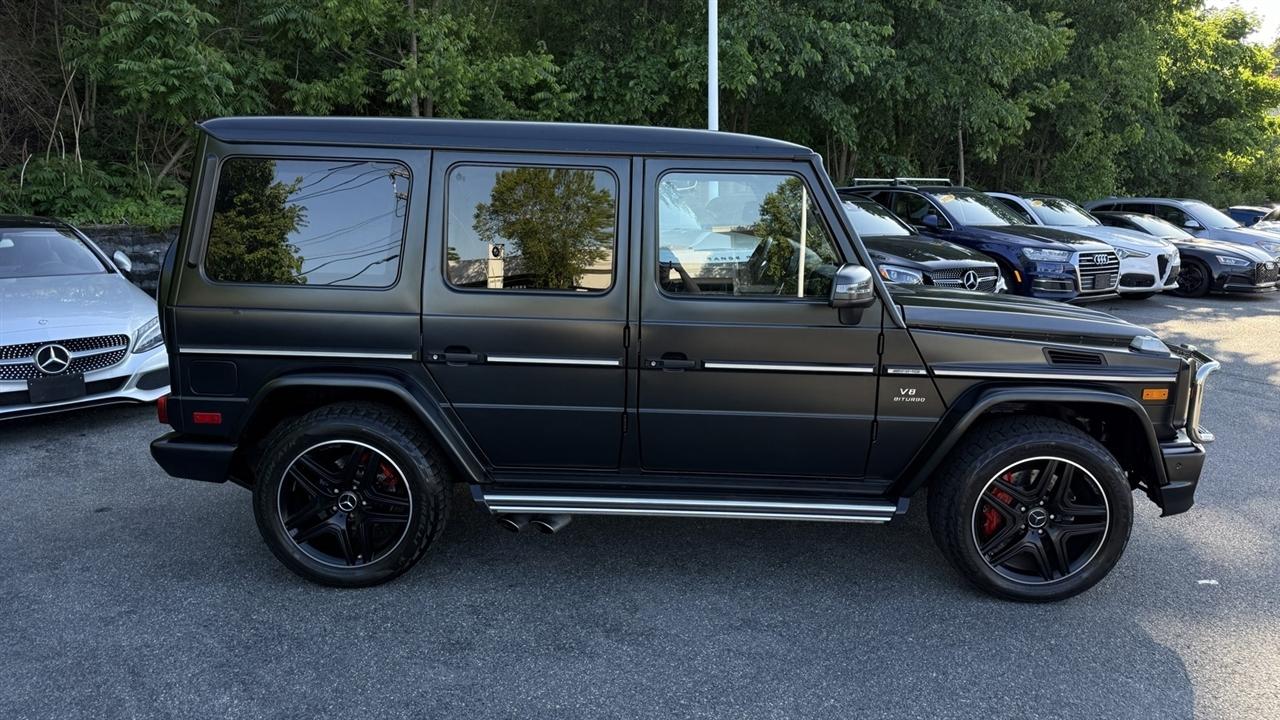 Mercedes-Benz G-Class photo 23