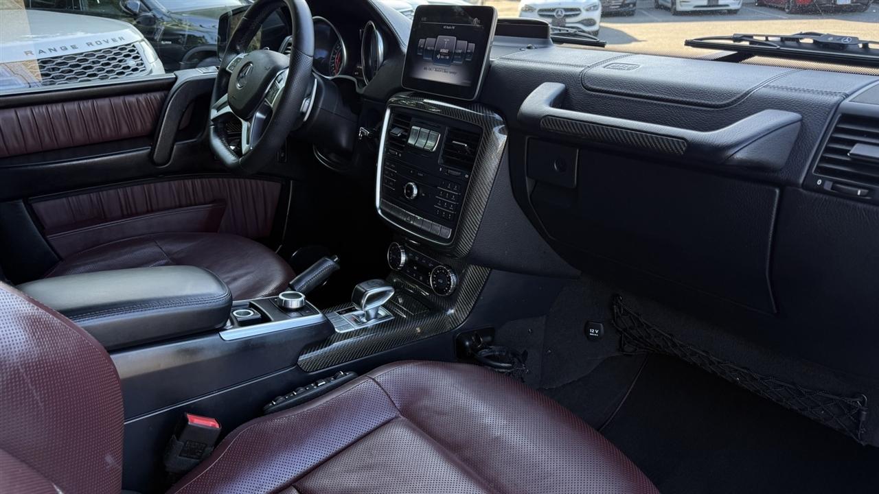 Mercedes-Benz G-Class photo 48