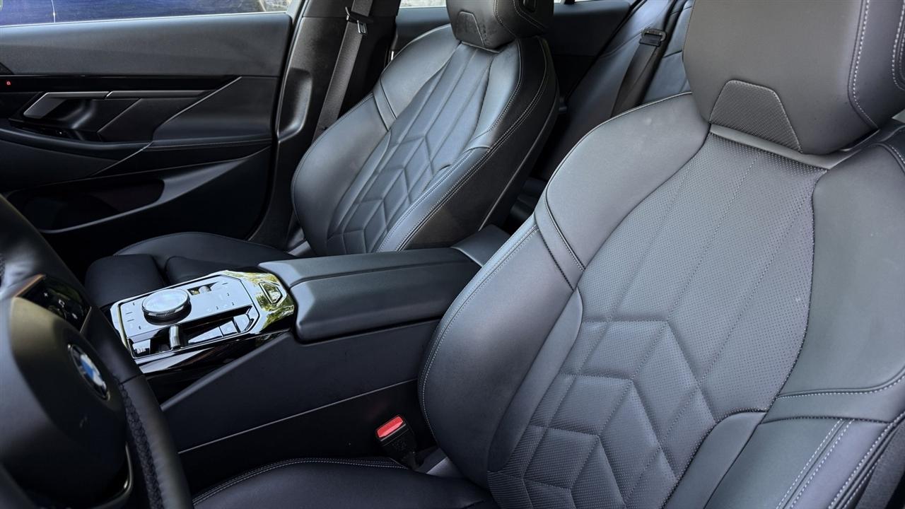 BMW 530i photo 18