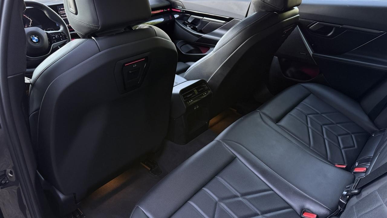 BMW 530i photo 24