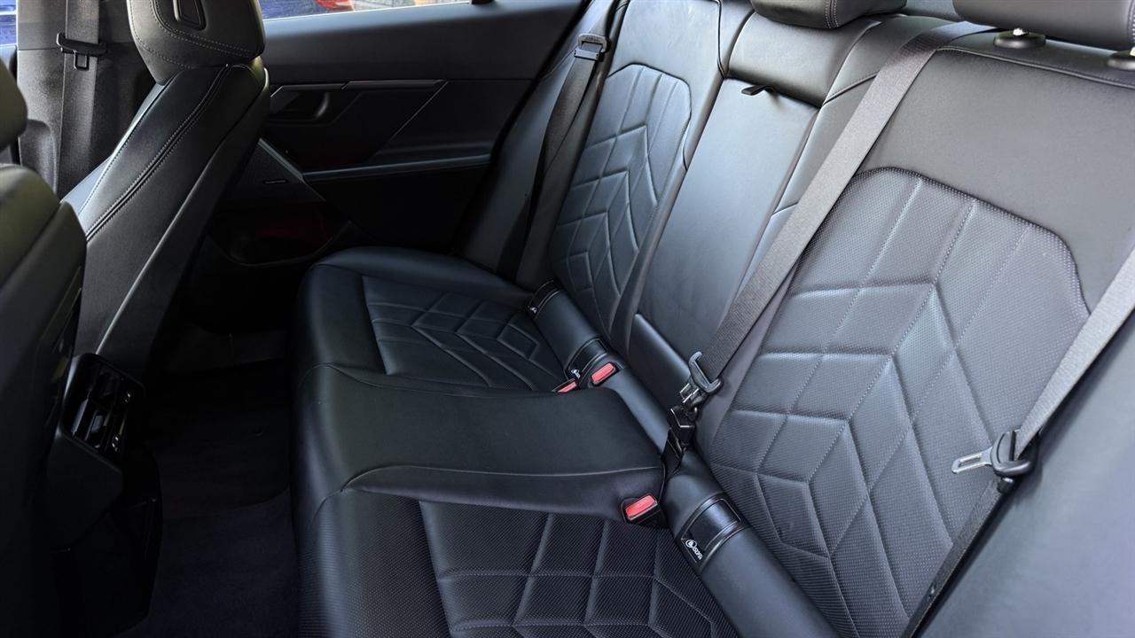 BMW 530i photo 25