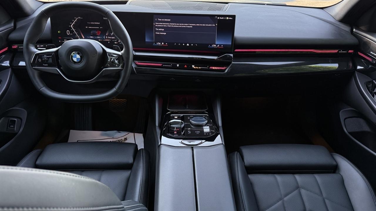 BMW 530i photo 31