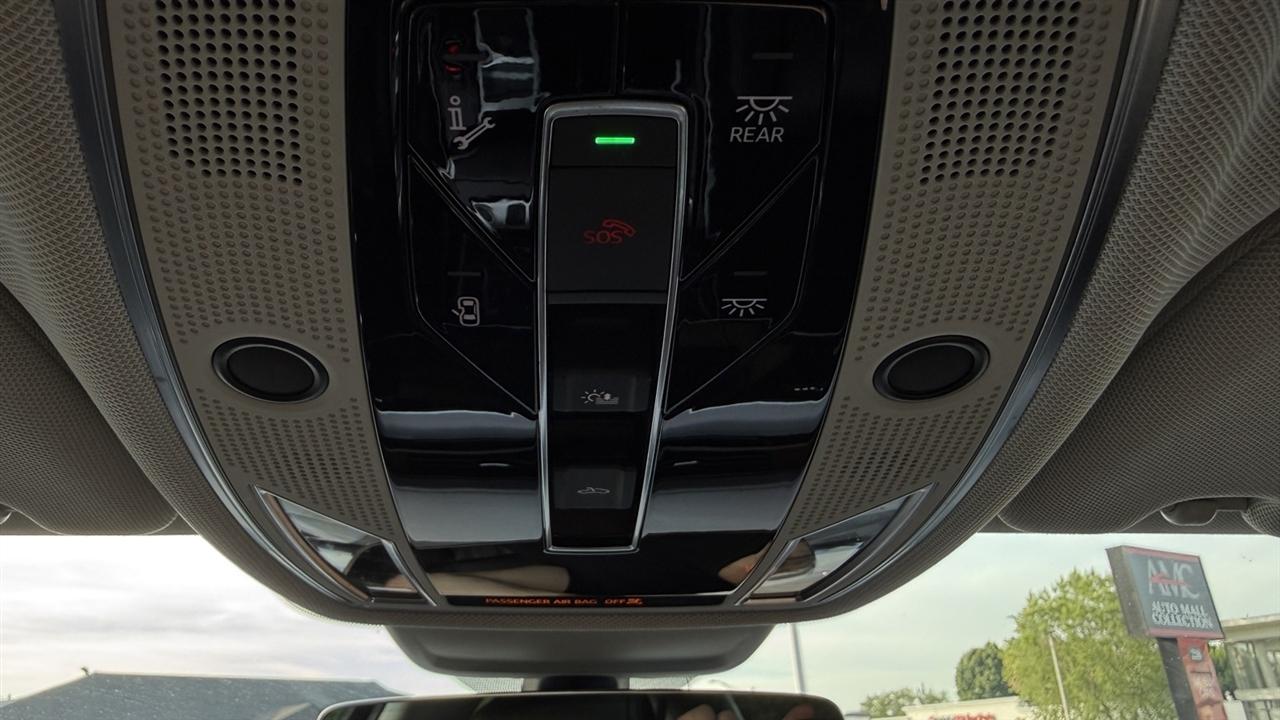 Audi A8 L photo 60