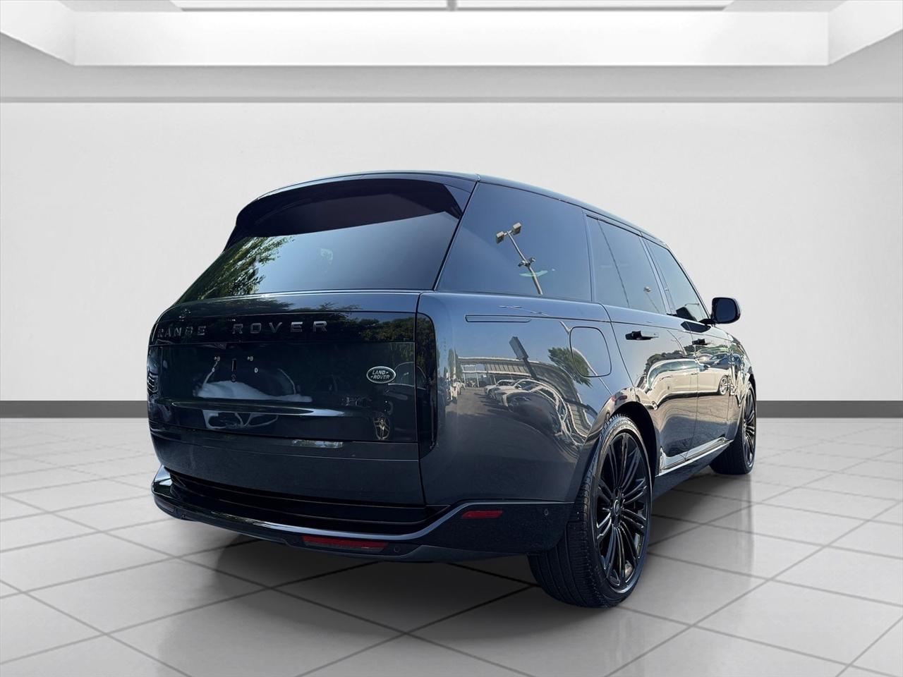 Land Rover Range Rover photo 5
