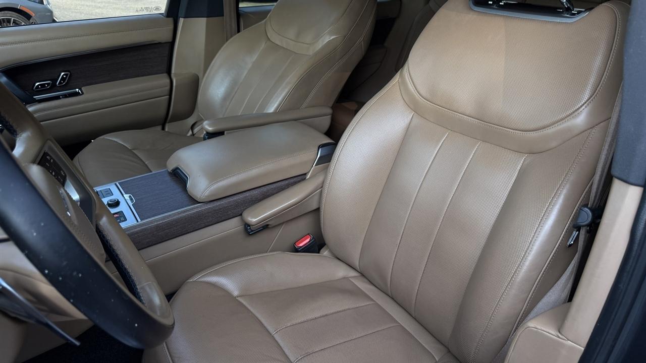 Land Rover Range Rover photo 27