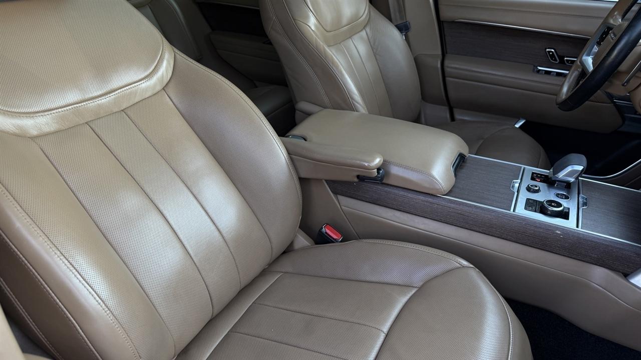 Land Rover Range Rover photo 48