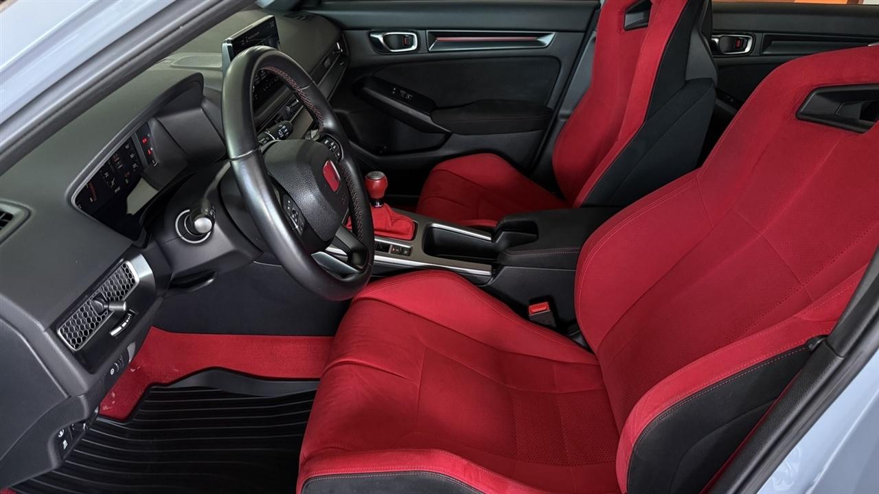 Honda Civic Type R photo 25