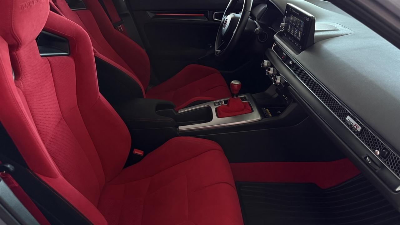 Honda Civic Type R photo 29